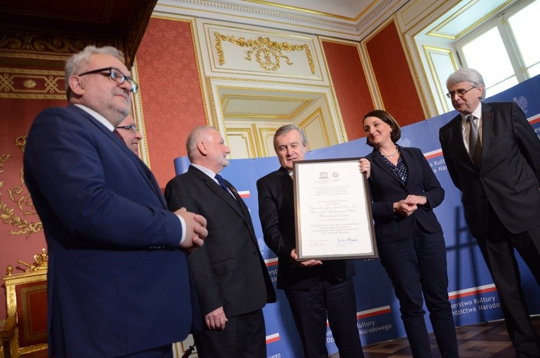 Przekazanie certyfikatu UNESCO Tarnowskim Górom