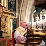 Msza św. z okazji 8. rocznicy pogrzebu Lecha i Marii Kaczyńskich