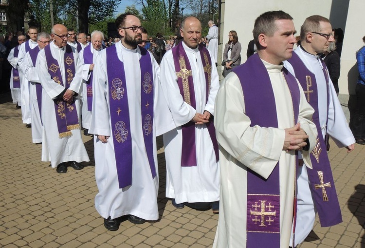 Pogrzeb śp. ks. prałata Józefa Śliża w Wapienicy