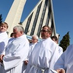 Inauguracja synodu. Nabożeństwo i procesja