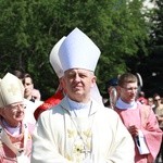 Inauguracja synodu. Nabożeństwo i procesja