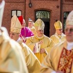 Święcenia bp. Janusza Ostrowskiego w Olsztynie