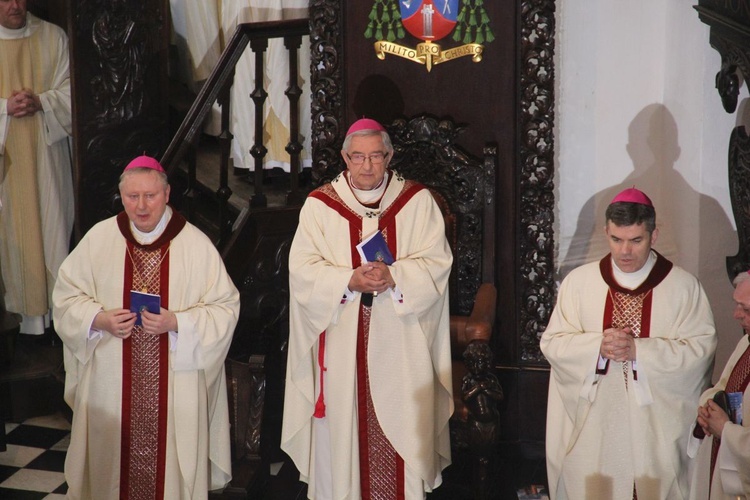 10. rocznica ingresu abp. Głódzia - cz.1