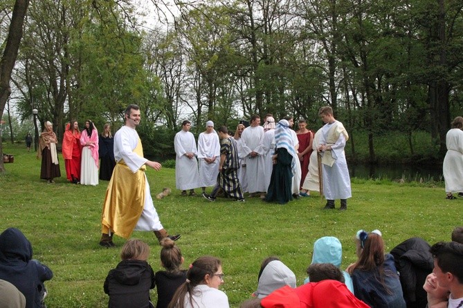 Misterium paschalne i Dzień Otwartych Drzwi w Krzyżowicach