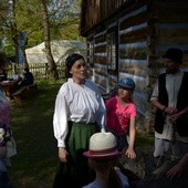 Niepodległościowy piknik w skansenie