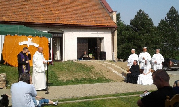 W programie artystycznym nie zabrakło nawet... trzech ostatnich papieży!