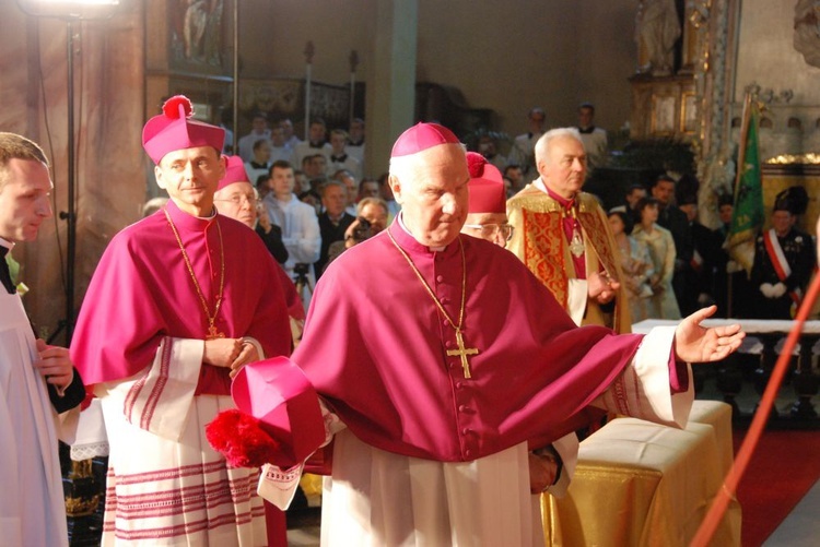 Święcenia biskupie ks. Adama Bałabucha