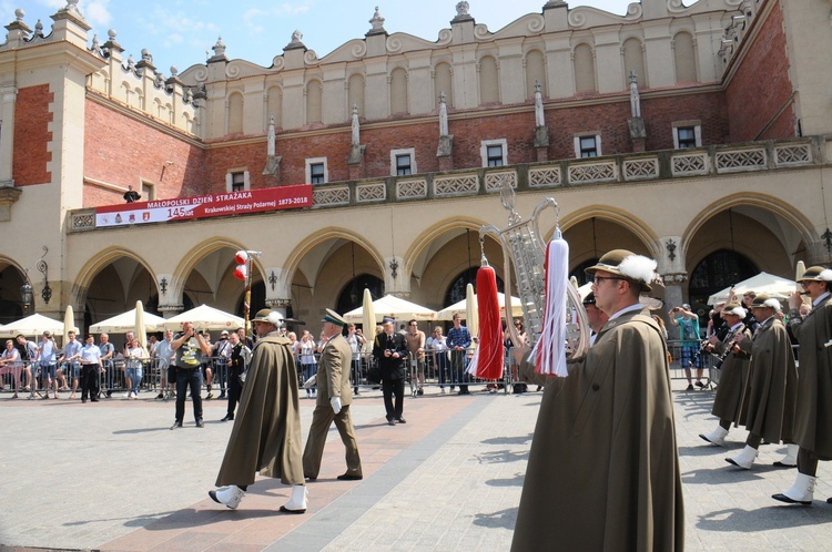 Małopolski Dzień Strażaka na Rynku Głównym 