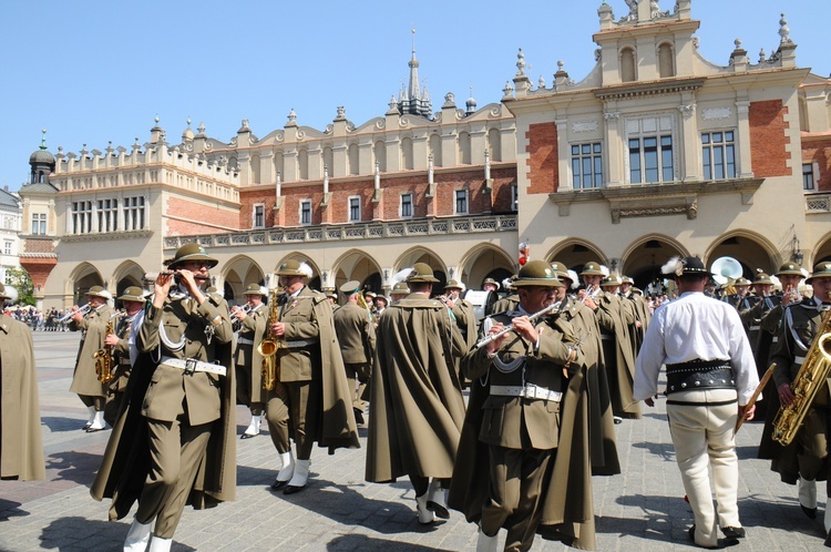 Małopolski Dzień Strażaka na Rynku Głównym 