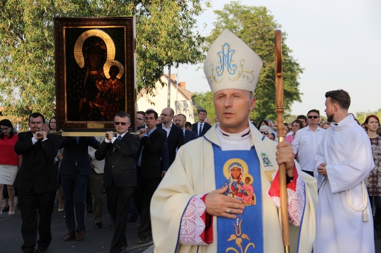 Maryja w gościnie w Miedzeszynie