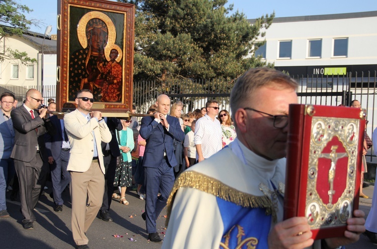 Maryja w gościnie w Miedzeszynie