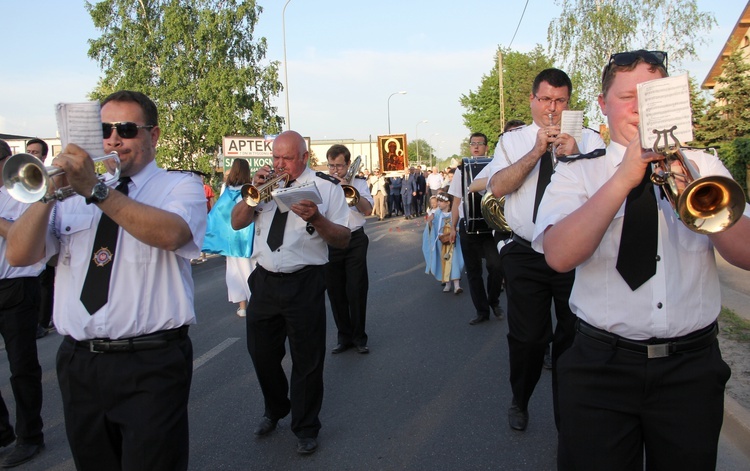 Maryja w gościnie w Miedzeszynie