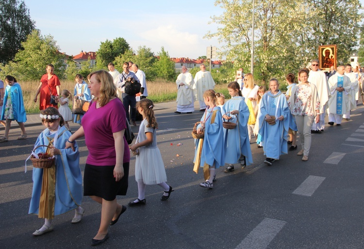 Maryja w gościnie w Miedzeszynie