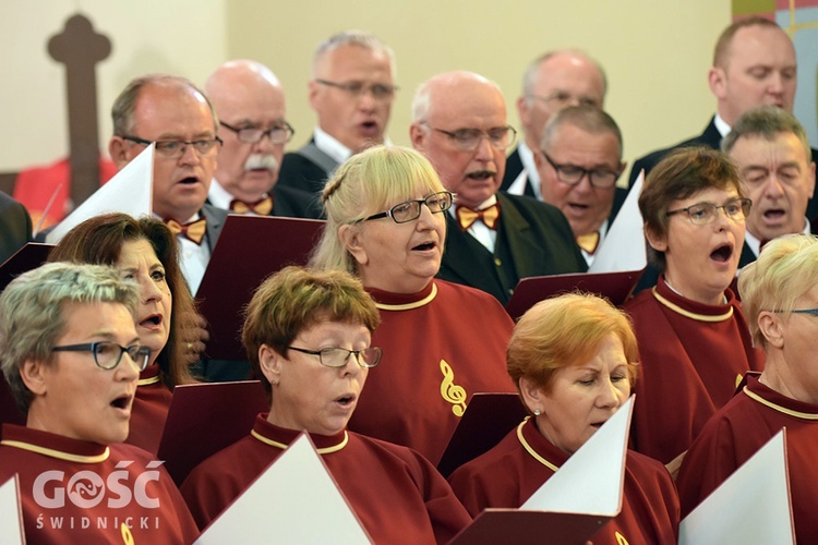 X Przegląd Chórów Amatorskich w Olesznej