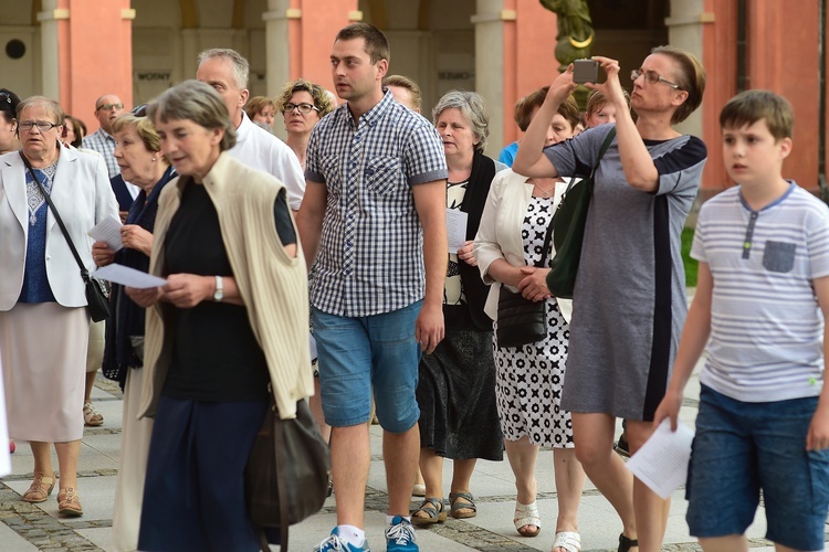 Nabożeństwo Fatimskie w Świętej Lipce