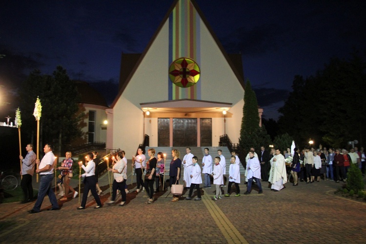 Nabożeństwo fatimskie w Bobrownikach