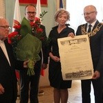 Nadanie tytułu Honorowego Obywatela Lublina ks. infułatowi Grzegorzowi Pawłowskiemu