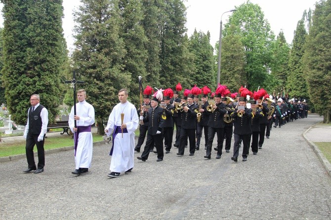 Pogrzeb górnika z "Zofiówki"