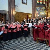 Na zakończenie koncertu chórzyści zaśpiewali razem