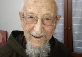 94-letni włoski kapucyn jest jednym z najbardziej cenionych egzorcystów