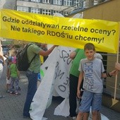 Imielin boi się zawalenia budynków i protestuje [ZDJĘCIA]