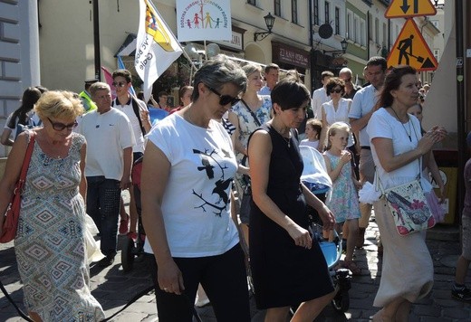 5. Marsz dla Życia i Rodziny w Bielsku-Białej 2018 - na trasie