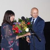 Marcin Gierczak dziękował  Danucie Lesiak za długoletnią pracę