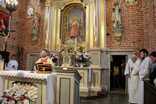 W pierwszym dniu pobytu w Polsce o. Cipriano spotkał się z wiernymi w parafii św. Katarzyny na Służewie