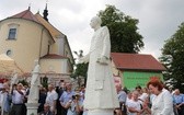 Msza św. i odsłonięcie pomnika w Morawicy