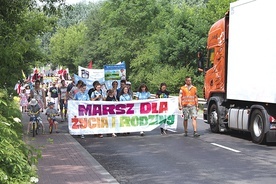 Pochód został zorganizowany w Płocku przez stowarzyszenia katolickie i organizacje pozarządowe.