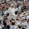 Papież: W Kościele nie ma podziału na panów i robotników