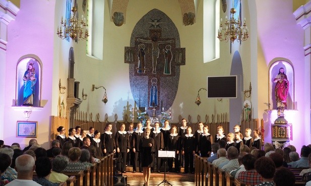 Koncert odbył się w kościele parafialnym w Żabnie