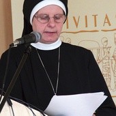 ▲	Siostra Krzysztofa  Kubaj SMCB przedstawiła referat o boromeuszkach ze Świebodzina.