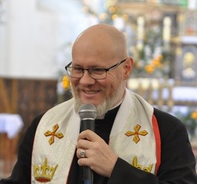 ks. Piotr Adamczyk