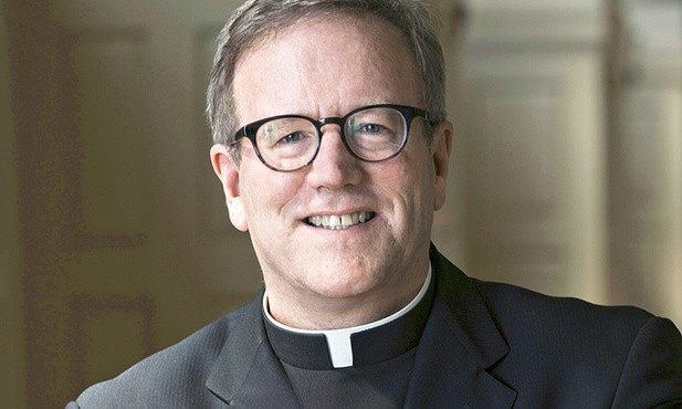 Robert Barron, biskup pomocniczy. Los Angeles. Twórca apostolatu medialnego  „Word on Fire”.