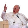 Papież do kardynałów: Nikt z nas nie powinien czuć się lepszy od nikogo