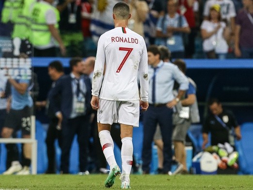 Francja i Urugwaj w ćwierćfinale, Ronaldo i Messi wracają do domu