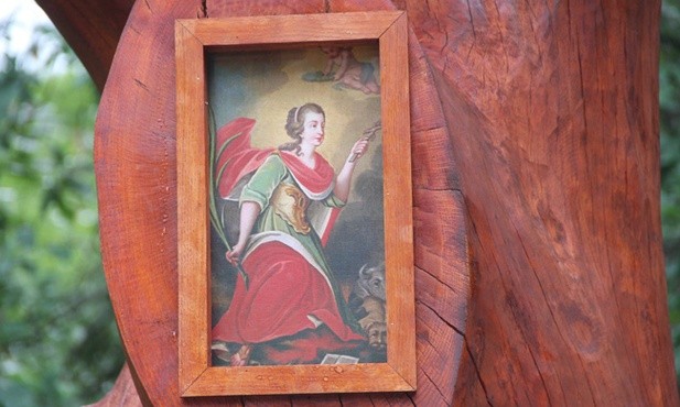  Obraz z wizerunkiem św. Tekli ufundowała parafia pw. św. Mikołaja w Jedlni