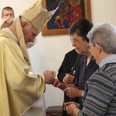 Biskup wręczył siostrom pierścienie św. Stanisława 