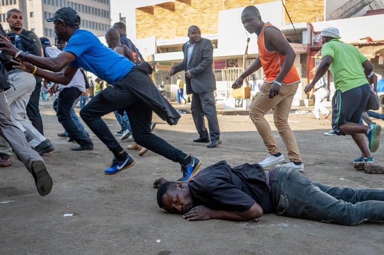 Trzy osoby zginęły podczas demonstracji w Zimbabwe