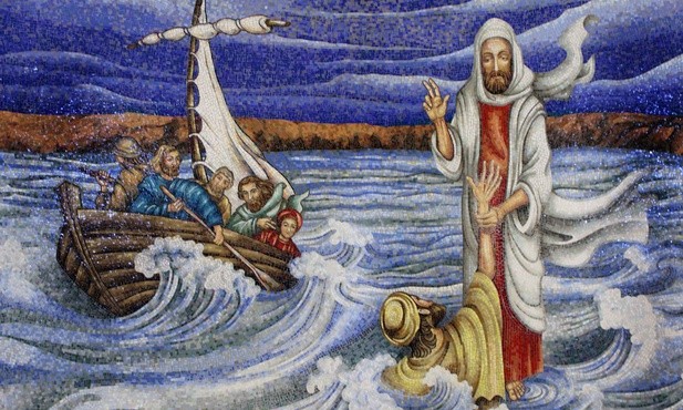 Ks. Adam Bab: Chrześcijanin powinien chodzić po wodzie