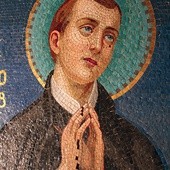 ▲	Mozaika z płockiej katedry  nad ołtarzem poświęconym głównemu patronowi diecezji.