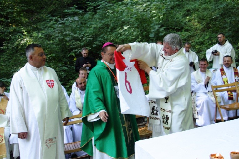 Abp Grzegorz Ryś w odwiedzinach u wspólnoty śródmiejskiej 38. PPK