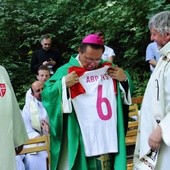 Abp Grzegorz Ryś w odwiedzinach u wspólnoty śródmiejskiej 38. PPK