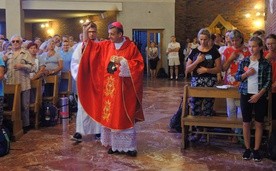 Pokropieni wodą święconą przez biskupa Romana Pindla, ruszyli na szlak!