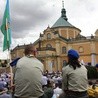 Po Mszy odbył się Apel Pamięci z udziałem wojskowej asysty honorowej 