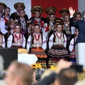 Premier: Polska religia, polska kultura, patriotyzm - to coś najwspanialszego