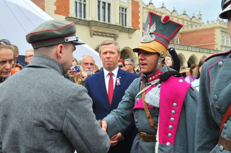 Piknik patriotyczny na Rynku Głównym w Krakowie cz. 2