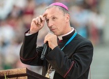 Bp Solarczyk: lekcja religii jest częścią misji Kościoła