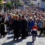 Pielgrzymka róż różańcowych do Barda Śląskiego